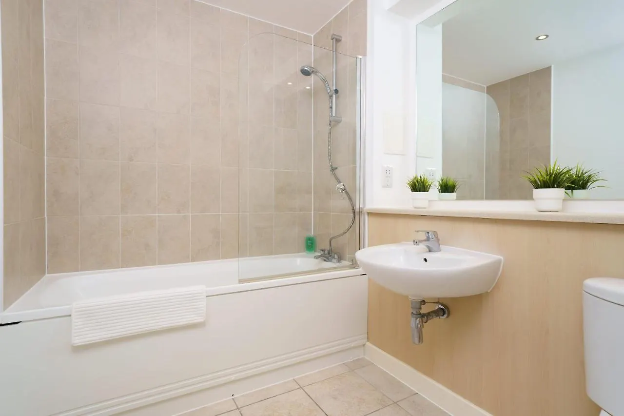 Cosy Studio Near Stratford, O2 And Canary Wharf London Storbritannien